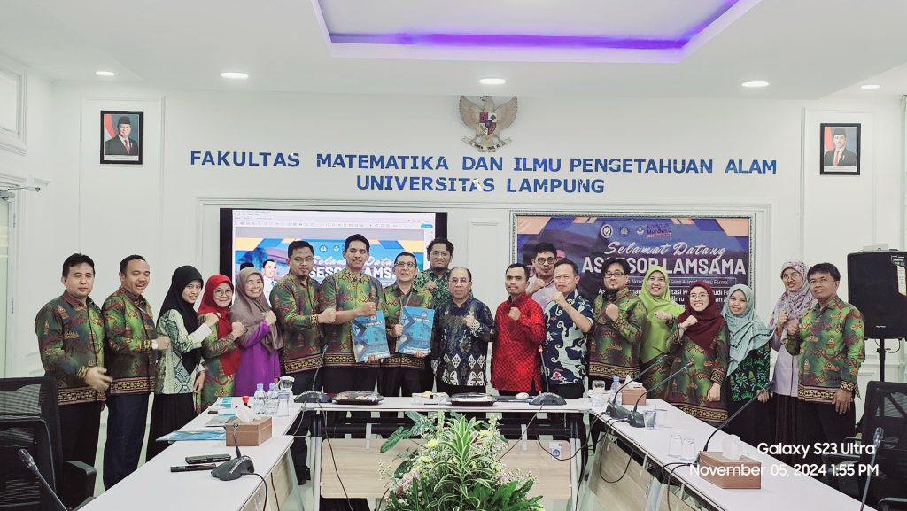 Prodi S1 Fisika FMIPA Unila Raih Akreditasi Unggul