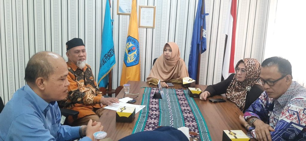 Sosialisasi Jurnal Kinerja Harian bagi Tenaga Kependidikan di Fakultas Matematika dan Ilmu Pengetahuan Alam (FMIPA) Universitas Lampung (Unila)